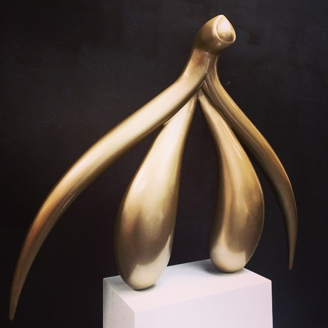 #SolidGoldClit: Giant Clitoris Statue Unveiled at Sewanee